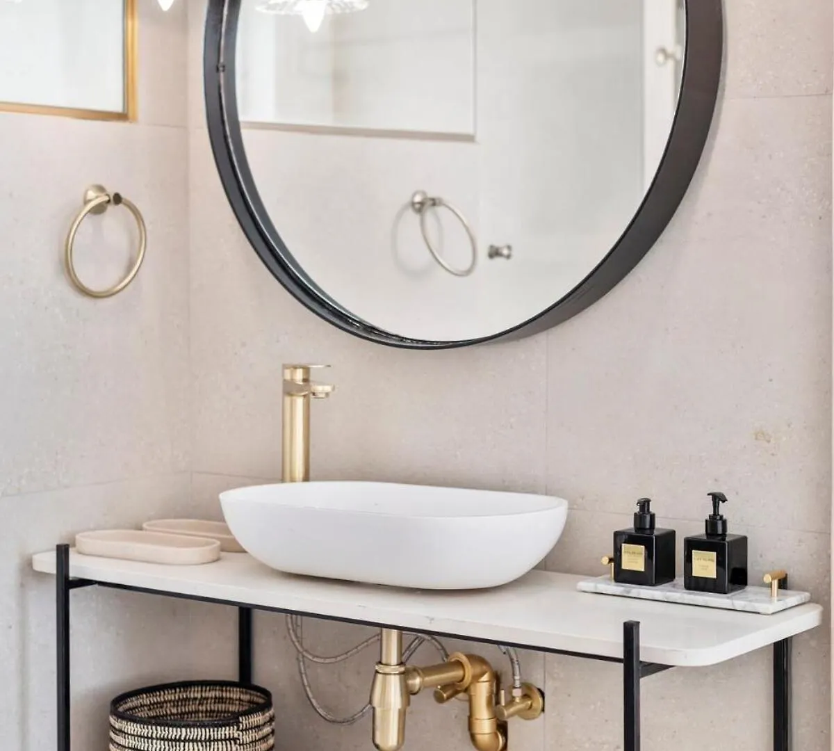 Apartment Coastal Comfort By The Promenade Cape Town
