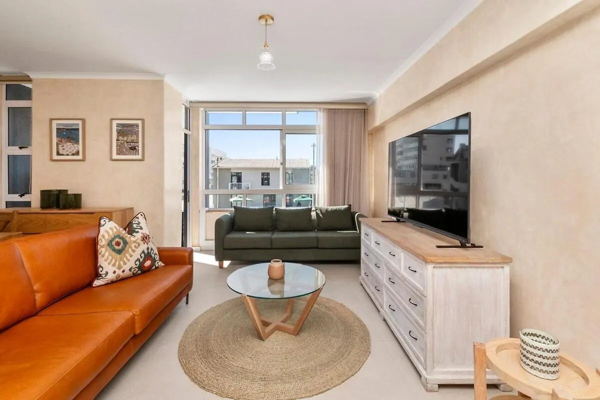 Coastal Comfort By The Promenade Cape Town